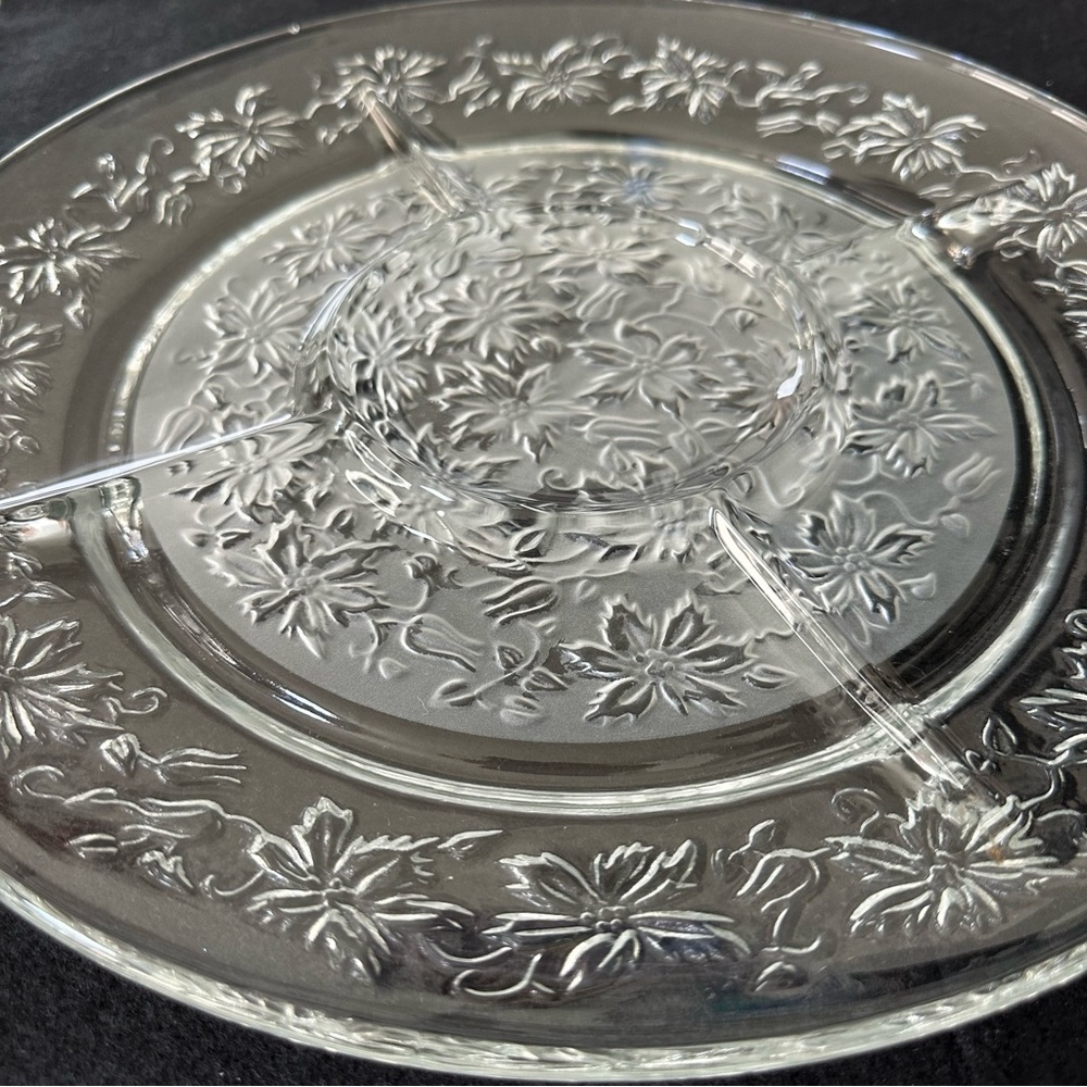 Princess House Fantasia chip and Dip Crudite Appetizer Plate 13”